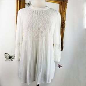 Anthropologie One September  white embroidered top